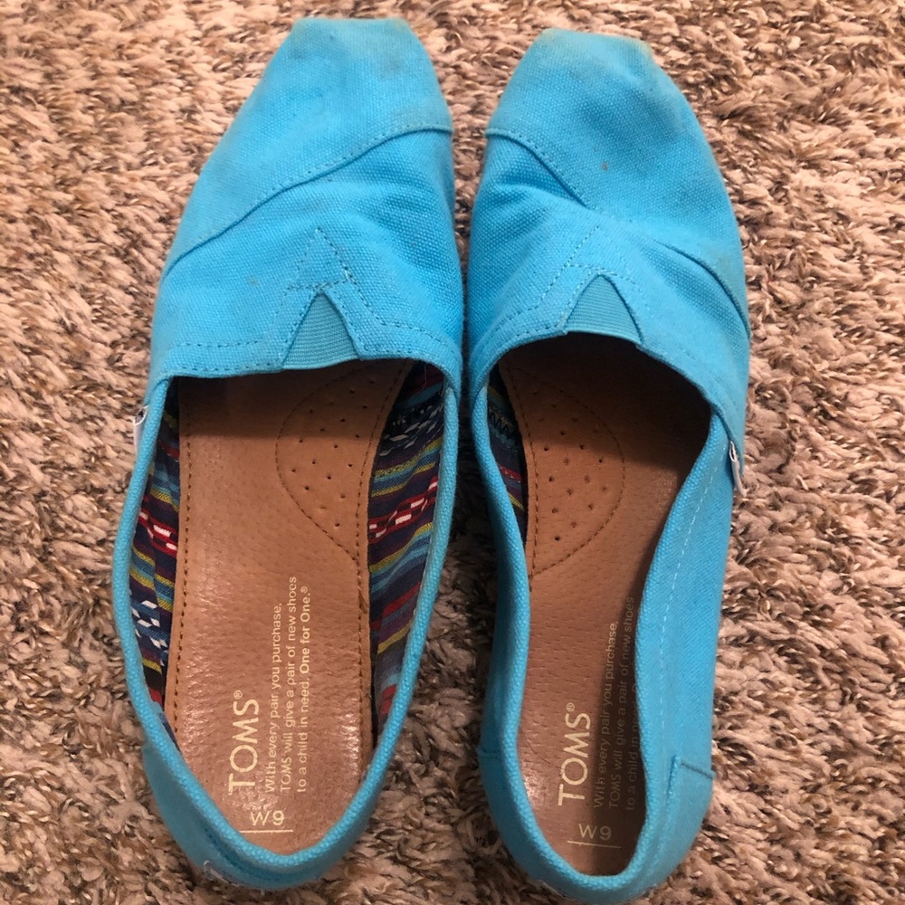 Blue Canvas Toms